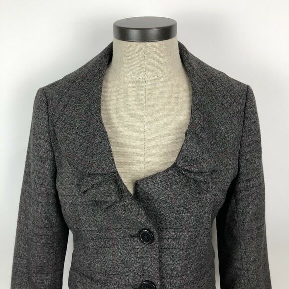 LOFT Jacket Womens Size 2 Ruffle Collar Grey 3/4 Sleeves 2 Button Lined Blazer - Picture 4 of 11